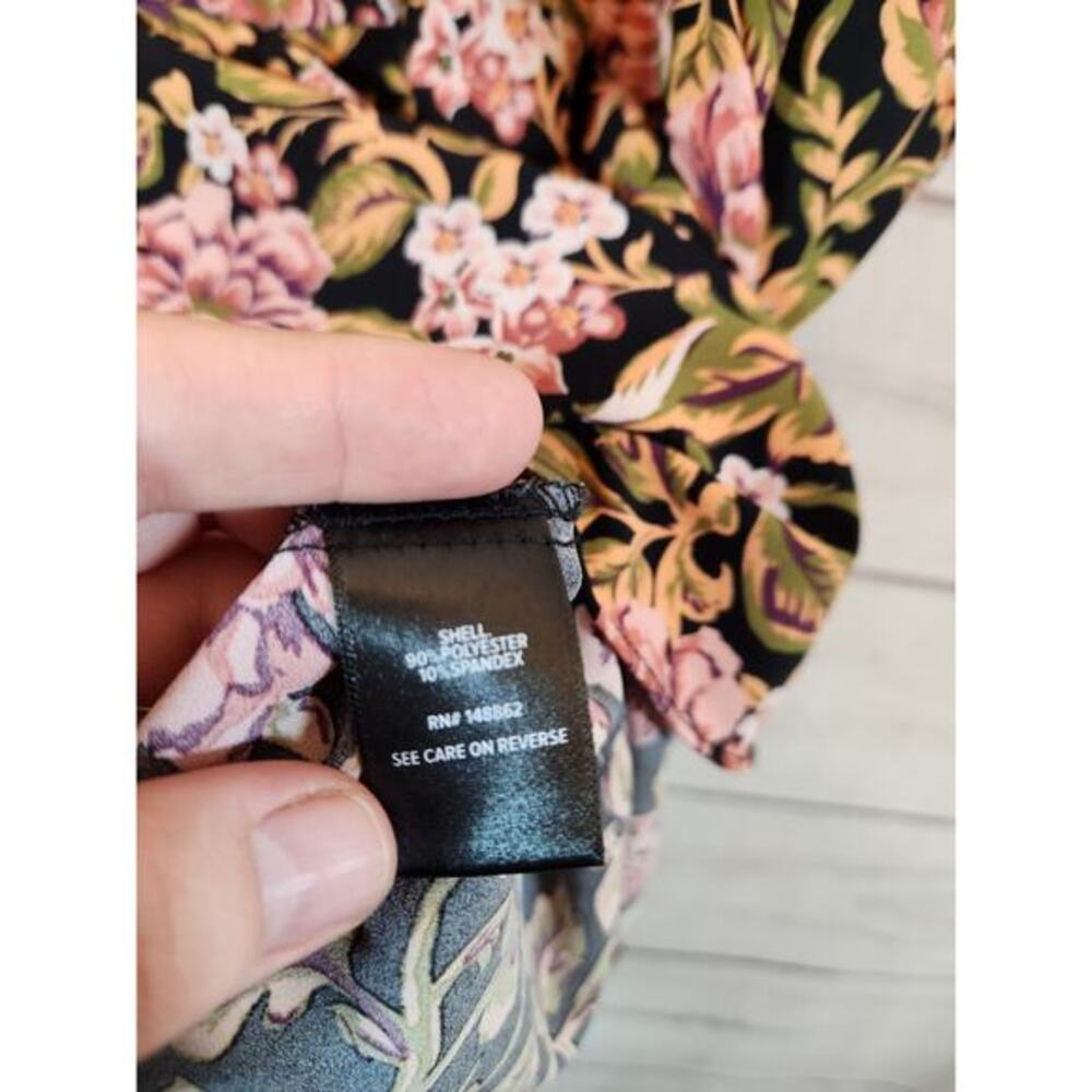 Torrid Womens Multicolor Floral Short Sleeve Crepe Cage Front Blouse Top Size 1X - Picture 4 of 6